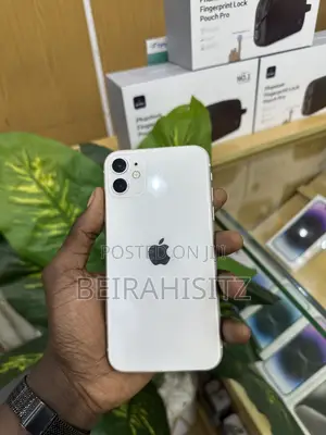 Apple iPhone 11 64 GB White