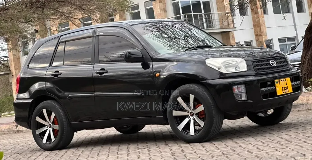 Toyota RAV4 Automatic 2003 Black