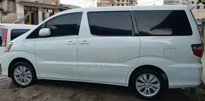 Toyota Alphard 2.4 Petrol AWD 2004 White