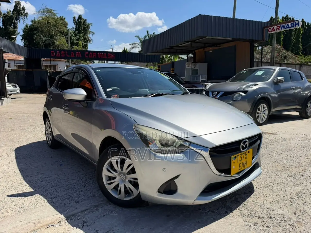 Mazda Demio 2015 Silver