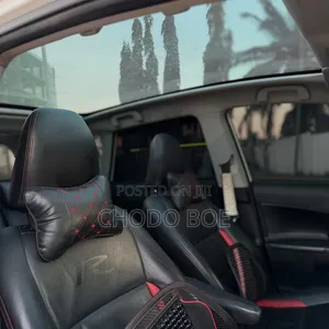 Toyota Ractis 2015 Pearl