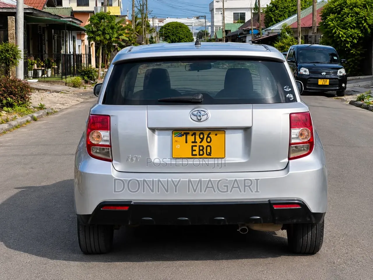 Toyota IST 2010 Silver