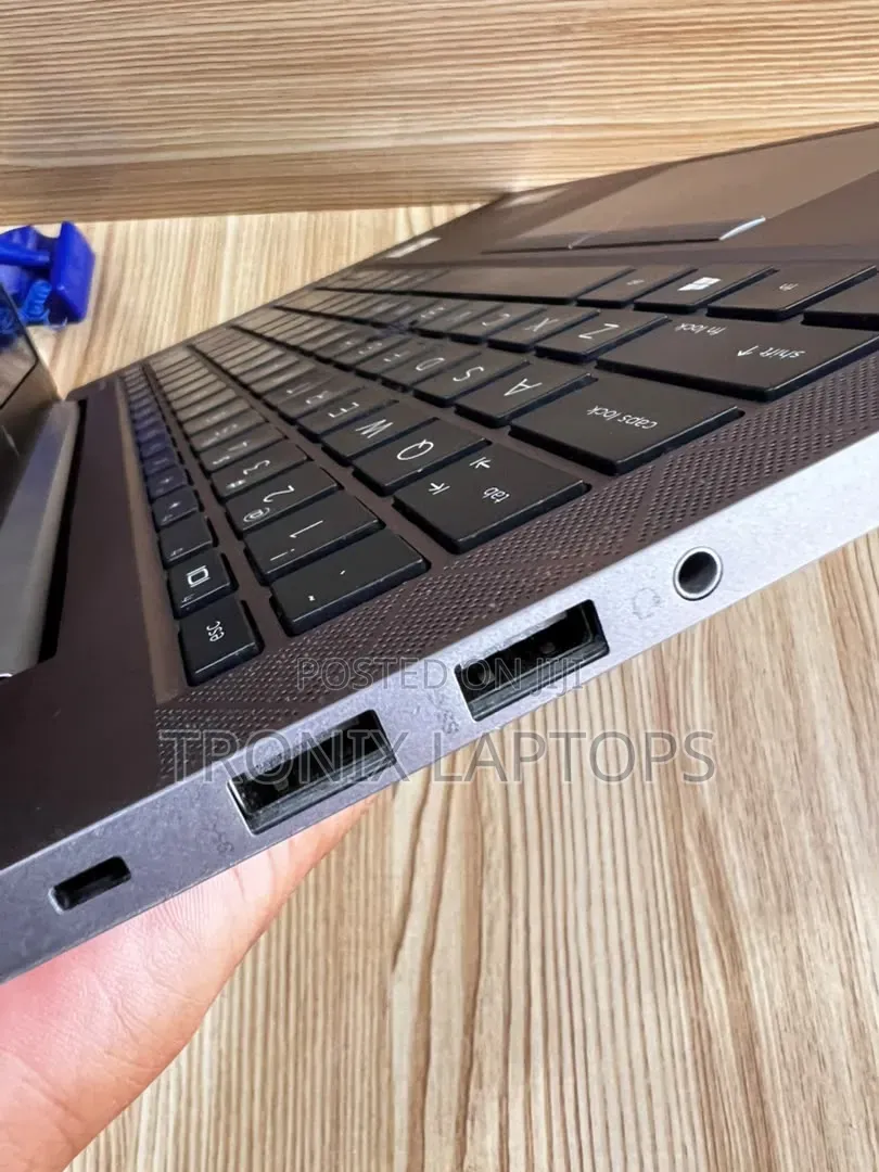 Laptop HP ZBook Firefly 14 G7 16GB Intel Core i5 SSD 256GB