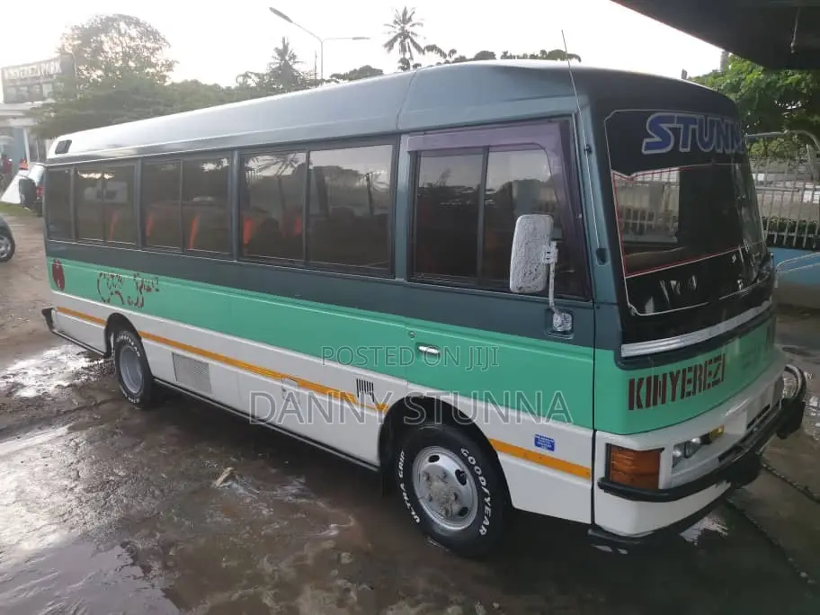 Nissan Civilian 1993 Blue