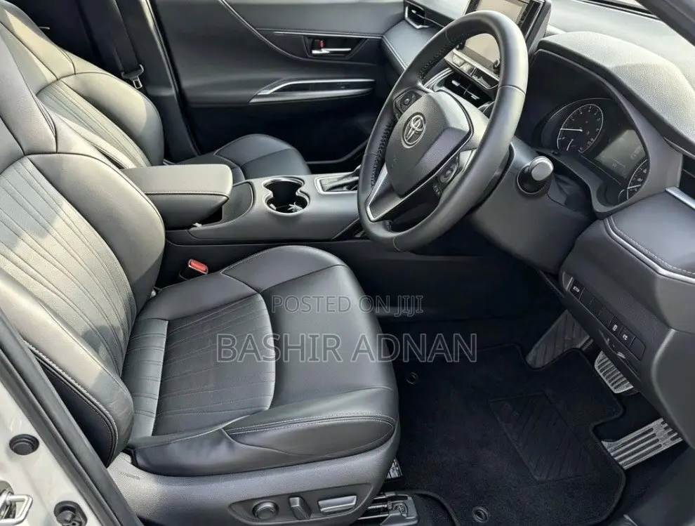 Toyota Harrier Z 2021 Pearl