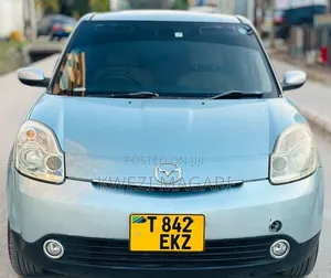 Mazda Verisa 2008 Blue