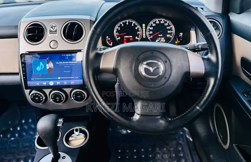 Mazda Verisa 2008 Blue