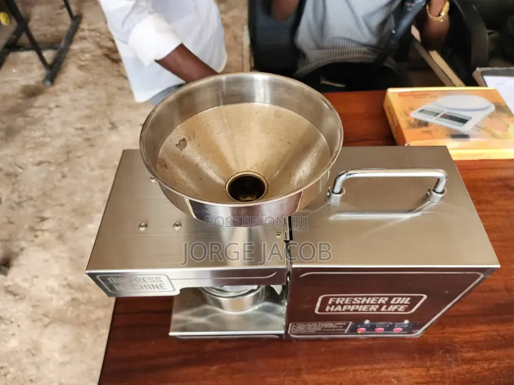 Small-Scale Electric Oil Press Machine