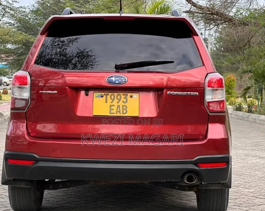Subaru Forester 2013 Maroon