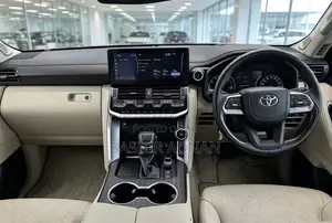Toyota Land Cruiser LC300 2024 Matt Black