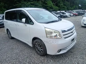 Toyota Noah 2008 White