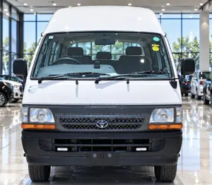 Toyota HiAce 2000 White