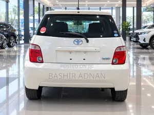 Toyota IST 2005 White