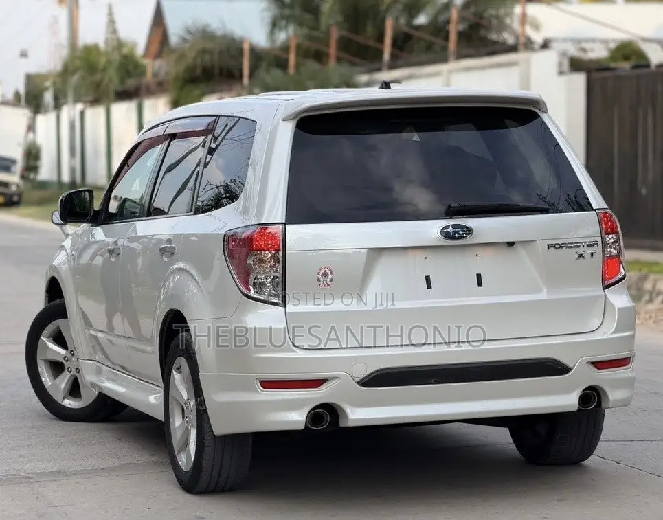 Subaru Forester 2009 Pearl