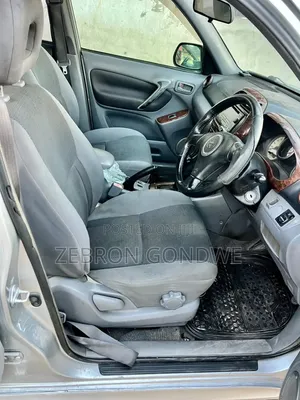 Toyota RAV4 1.8 2004 Silver