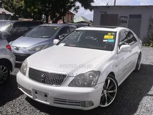 Toyota Crown 2007 White