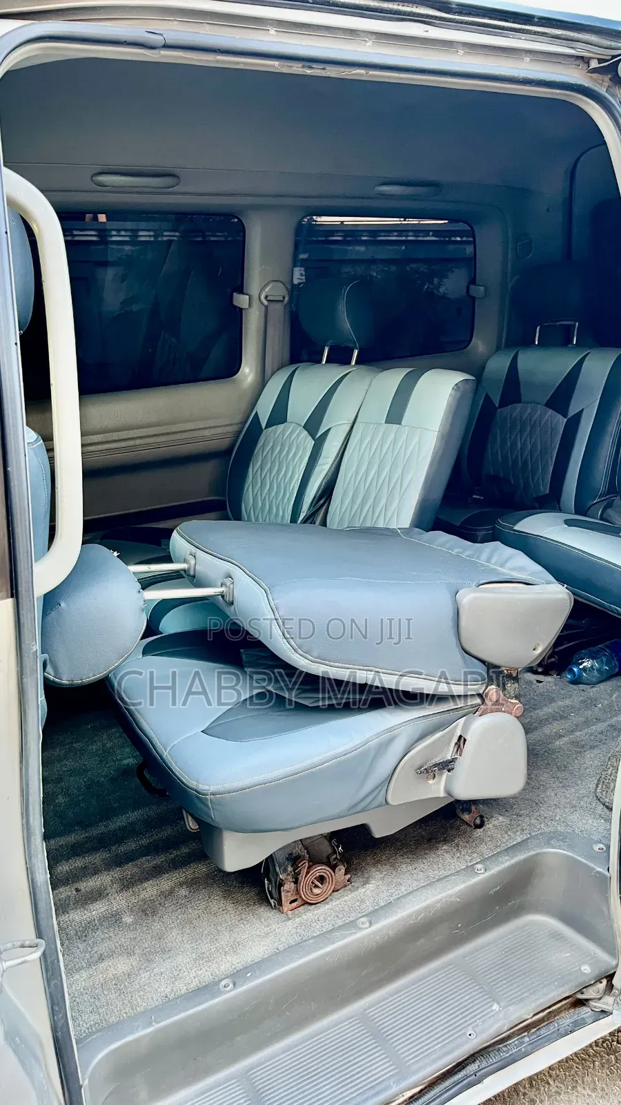 Toyota Noah 2.0 FWD (8 Seater) 2001 Silver