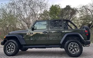 Jeep Wrangler 2024 Green
