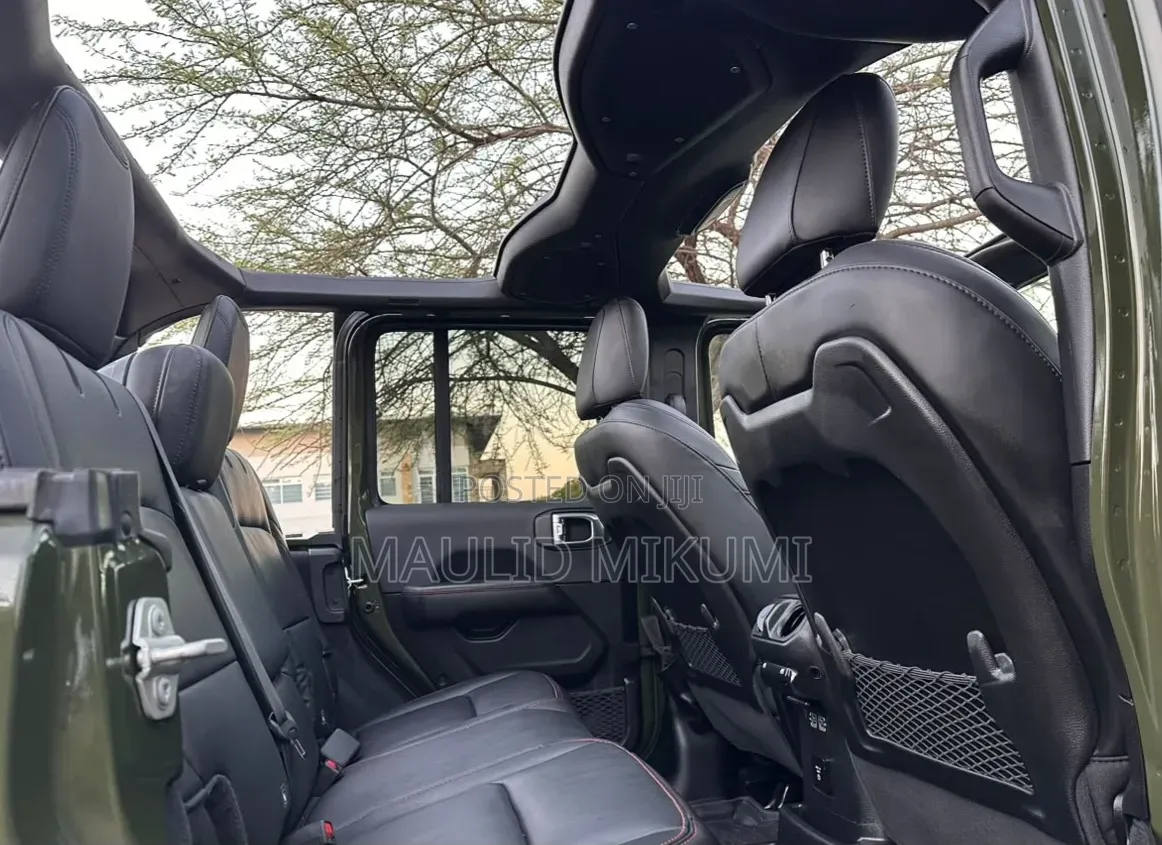 Jeep Wrangler 2024 Green