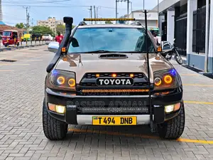 Toyota Hilux Surf 2.7 SSR 2004 Brown