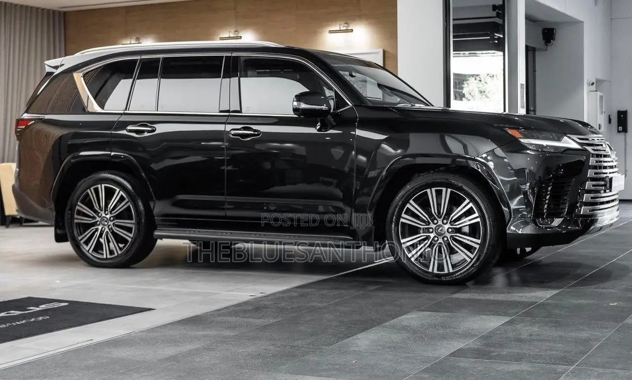 New Lexus LX 2025 Black