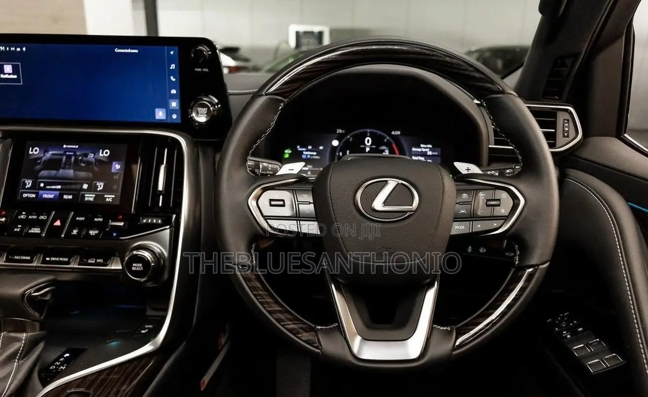 New Lexus LX 2025 Black