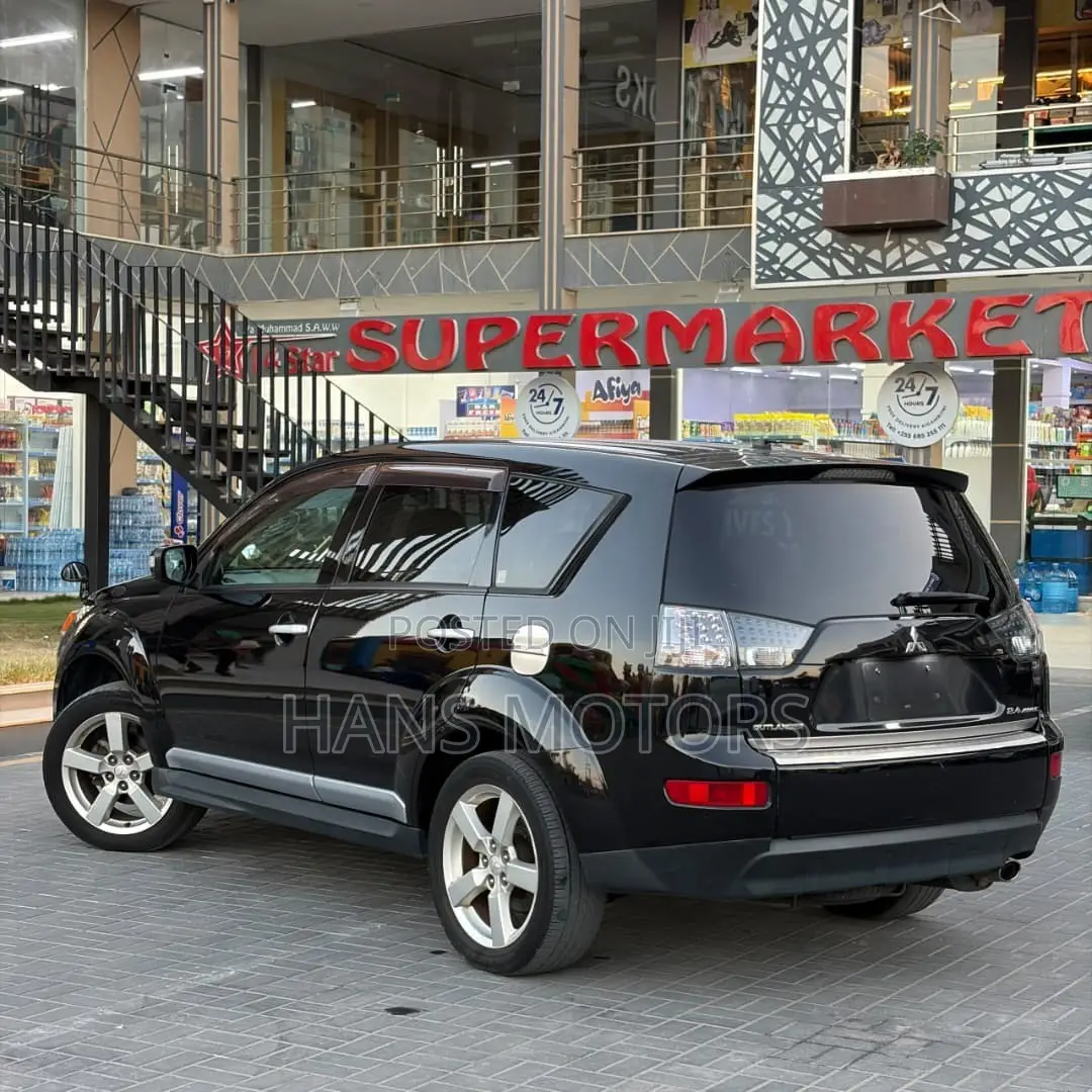Mitsubishi Outlander 2009 Black