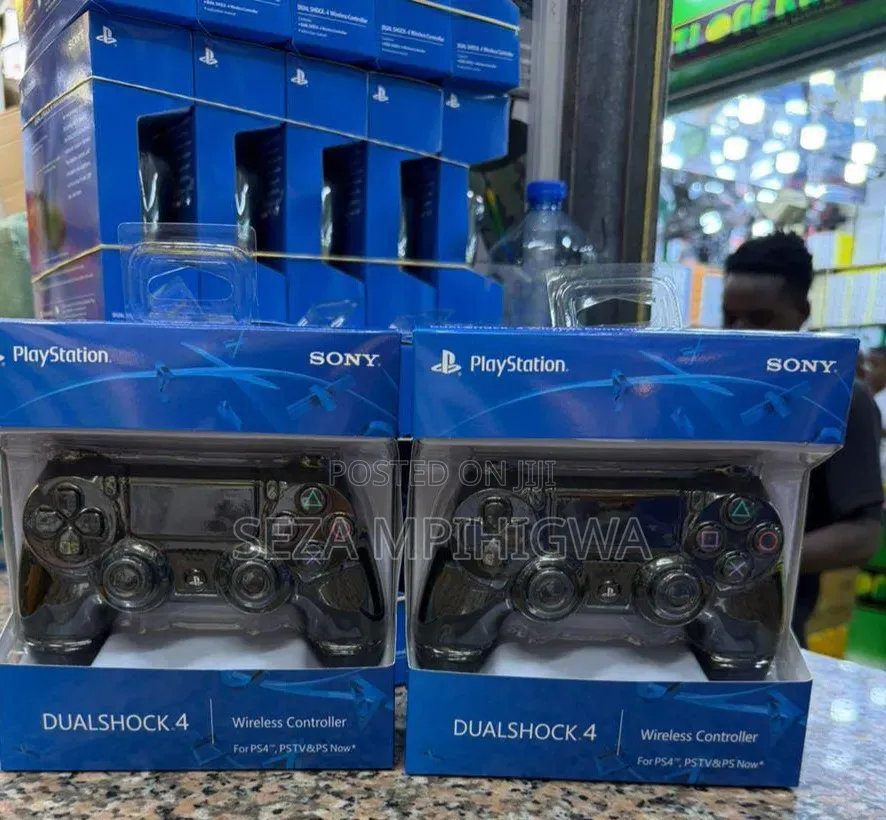 ​Sony PS4 Wireless Game Pad / Pad Ya Play Station 4