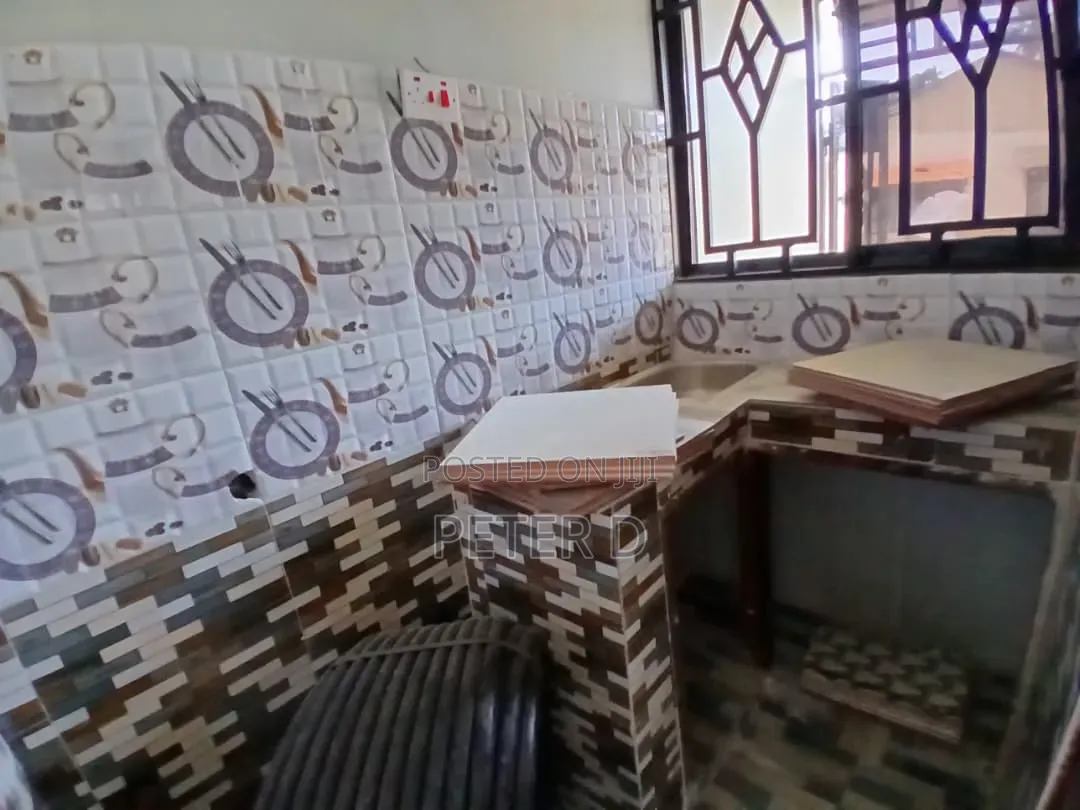 1bdrm Apartment in Kimara for rent
