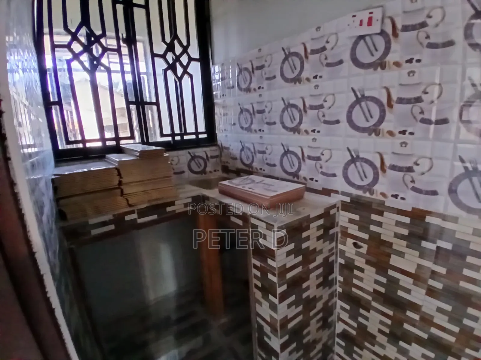 1bdrm Apartment in Kimara for rent