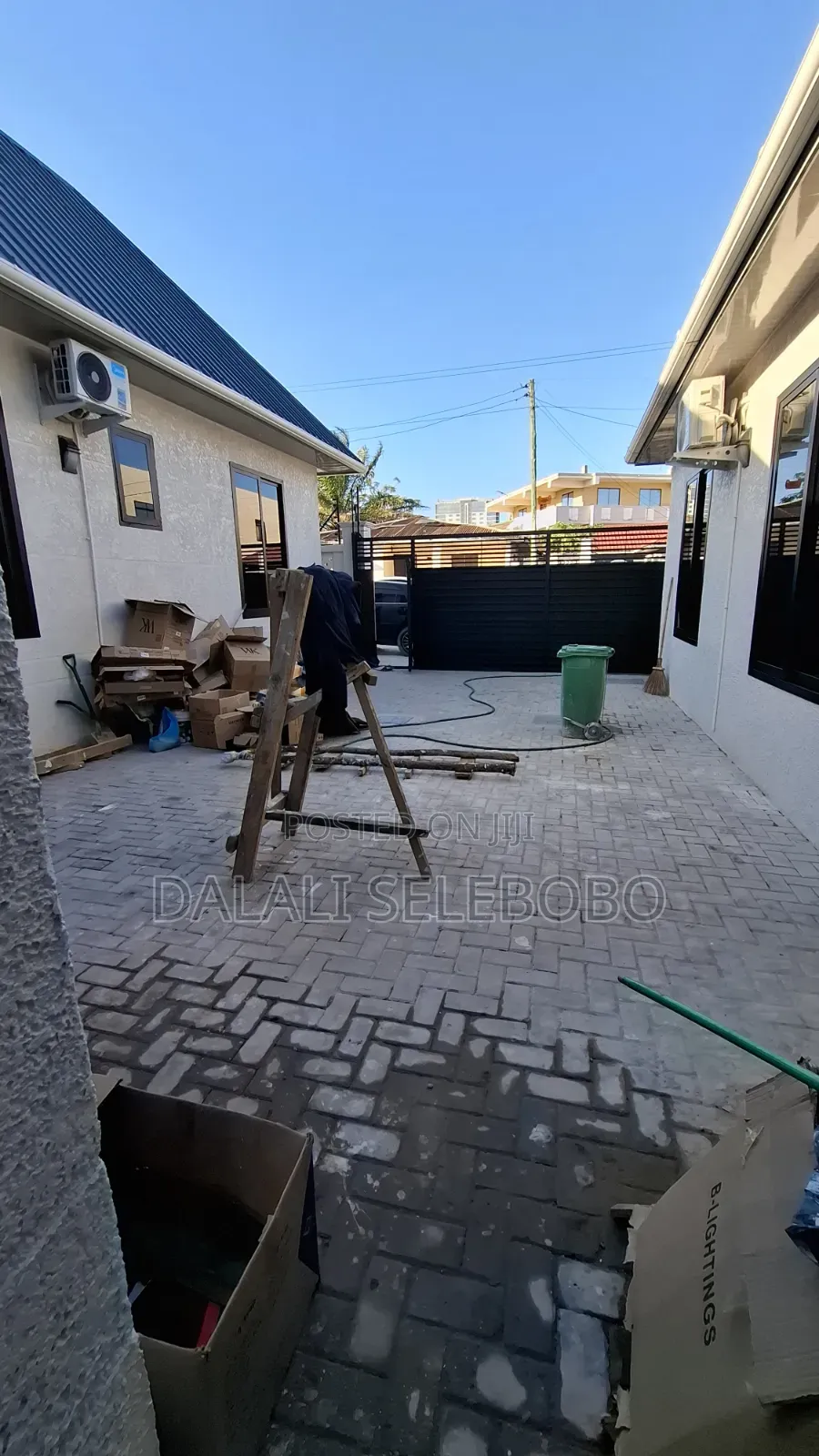 2bdrm Bungalow in Makumbusho Bus Stop, Kijitonyama for rent