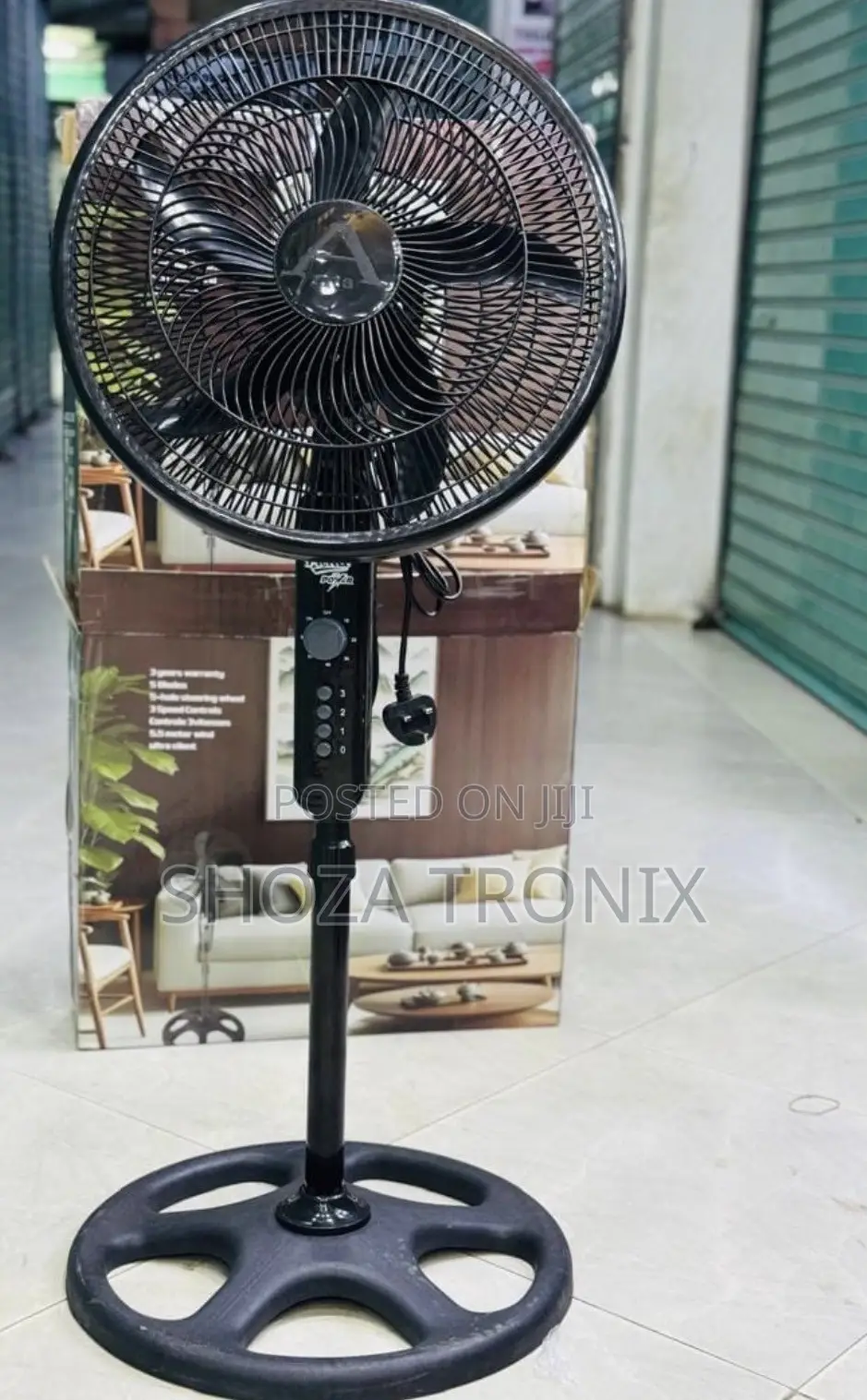 Arita Stand Fan 18 Nyeusi