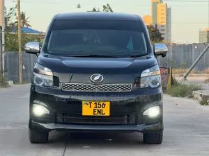 Toyota Voxy 2011 Black