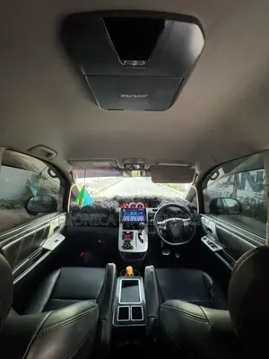 Toyota Voxy 2011 Black