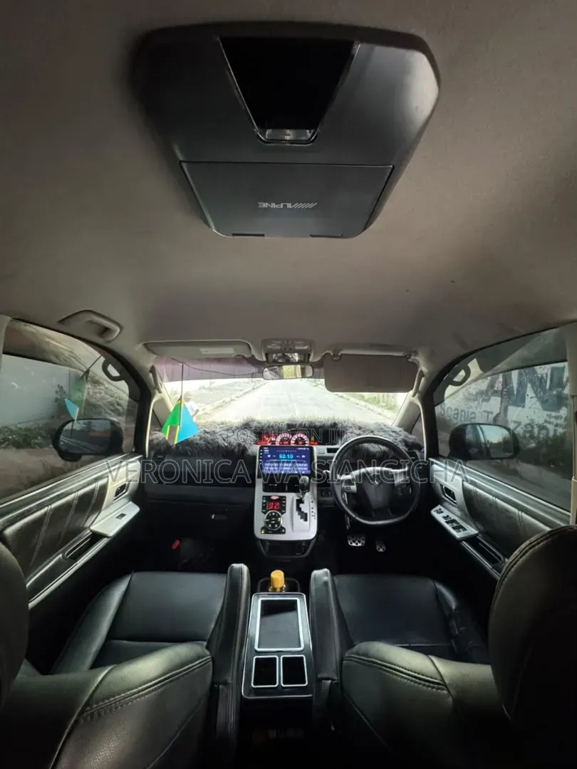 Toyota Voxy 2011 Black