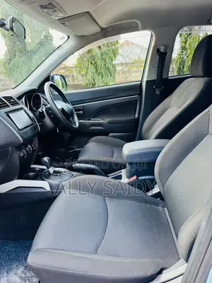 Mitsubishi RVR 2.0 2011 Blue