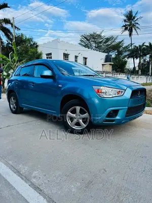 Mitsubishi RVR 2.0 2011 Blue