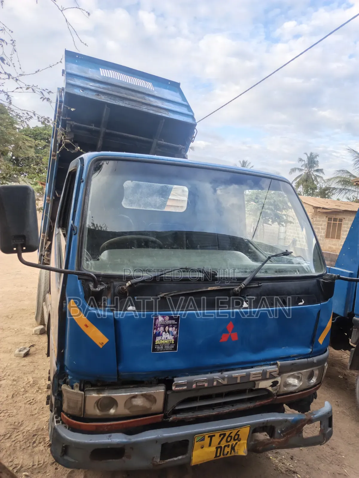 Mitsubishi Canter 3.5-Tonne Tipper