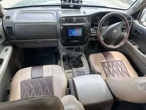 Nissan Patrol 2006 Silver