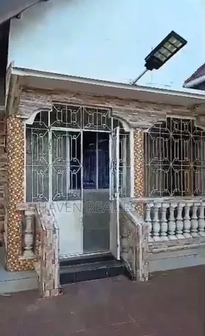 4bdrm House in Mjini for rent