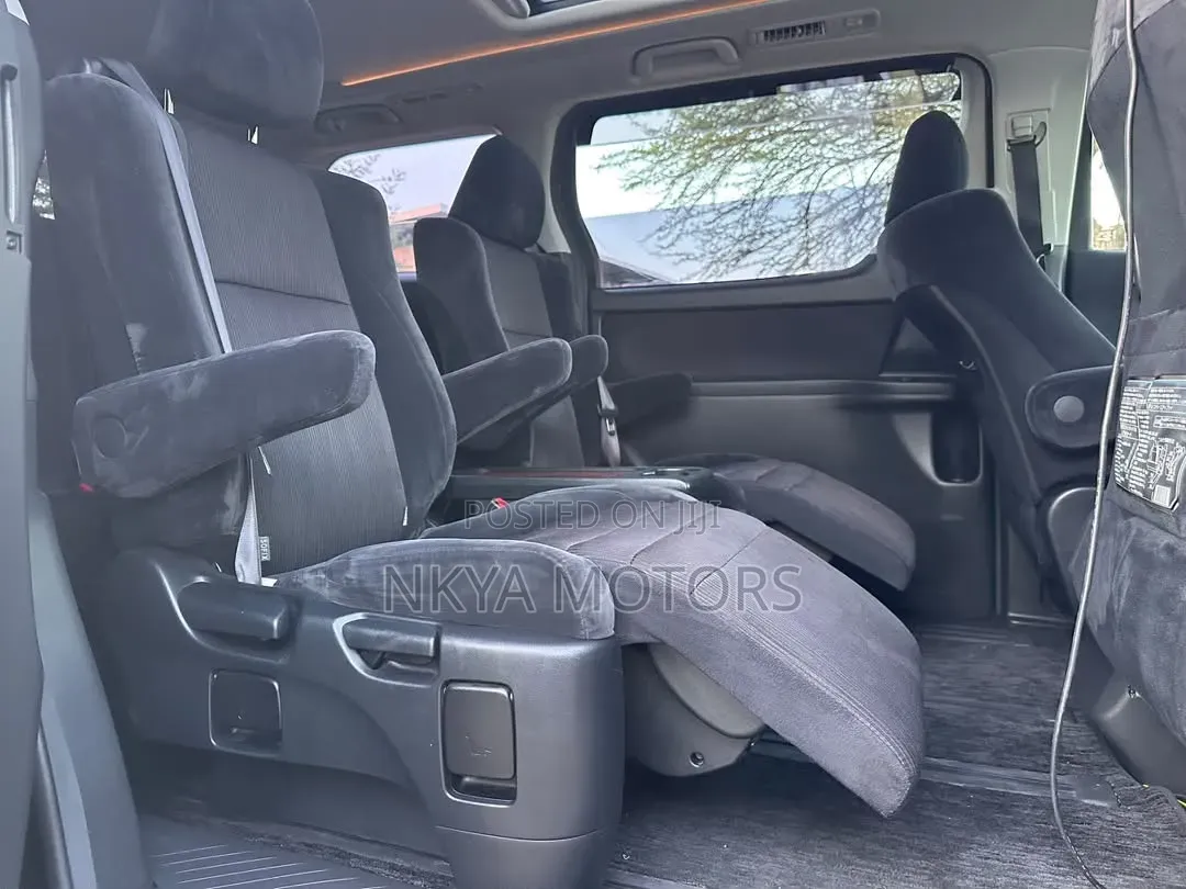 Toyota Vellfire 2012 Purple