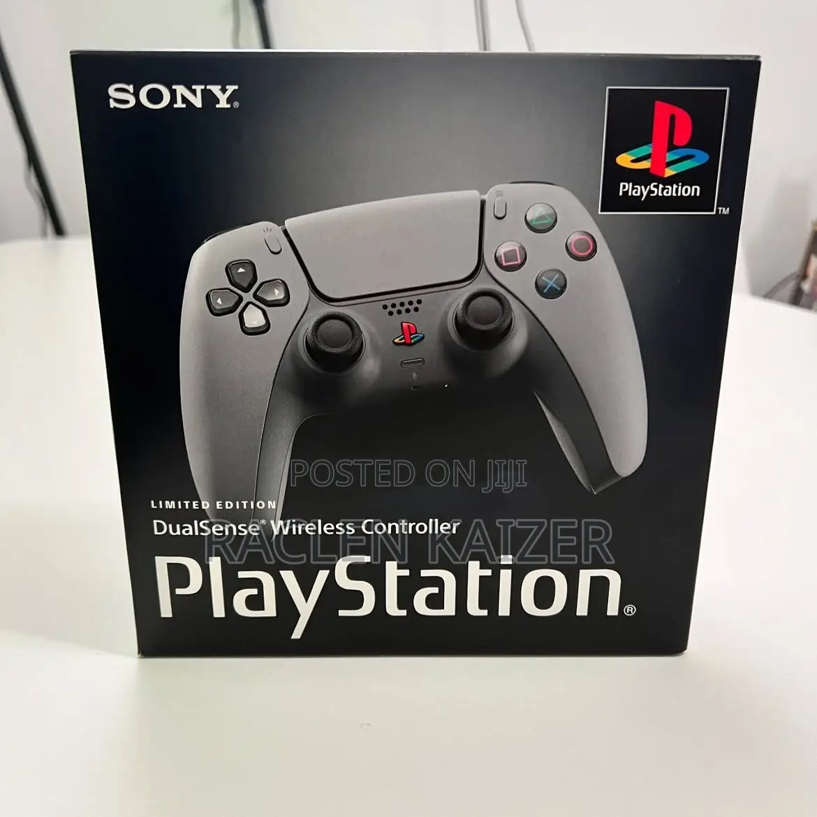 PlayStation 5 30th Anniversary Controller