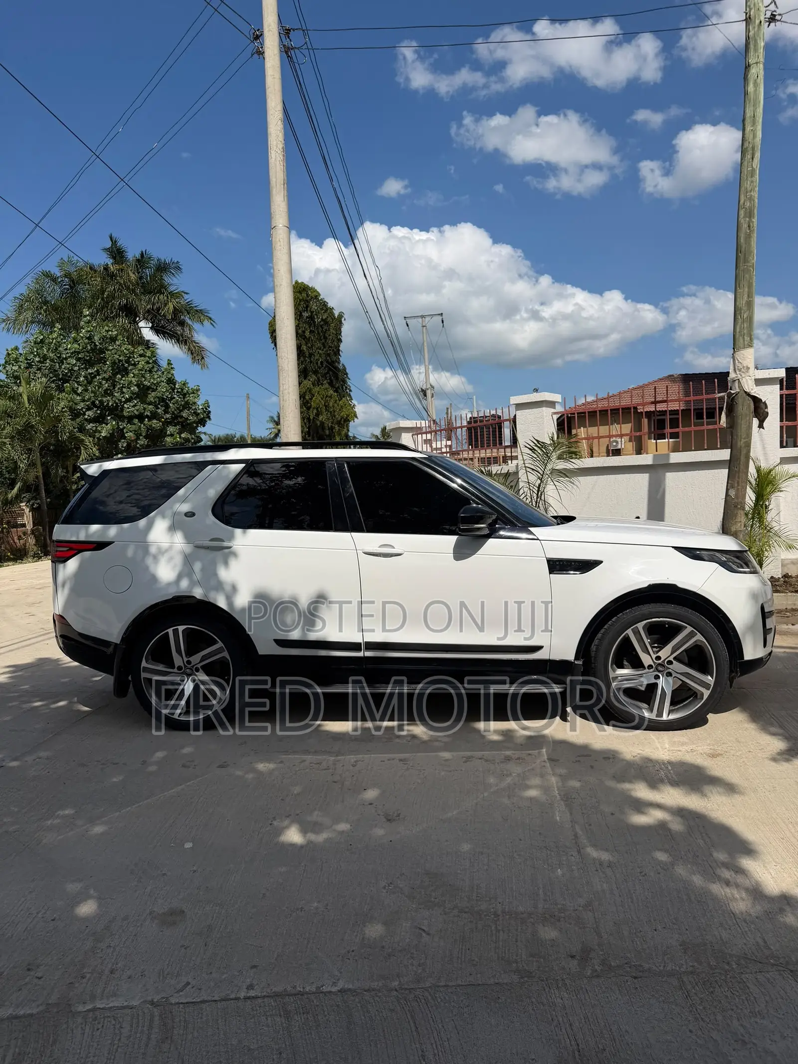 Land Rover Discovery HSE LUXURY 4x4 2018 White