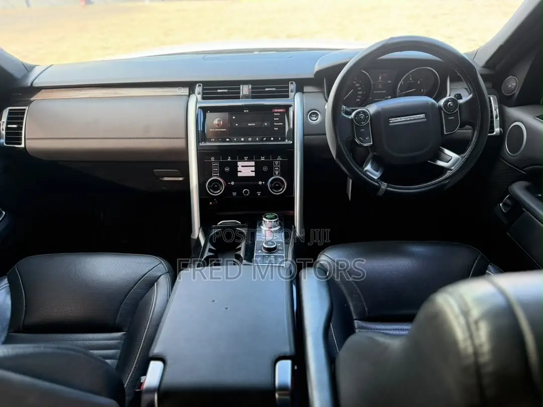 Land Rover Discovery HSE LUXURY 4x4 2018 White