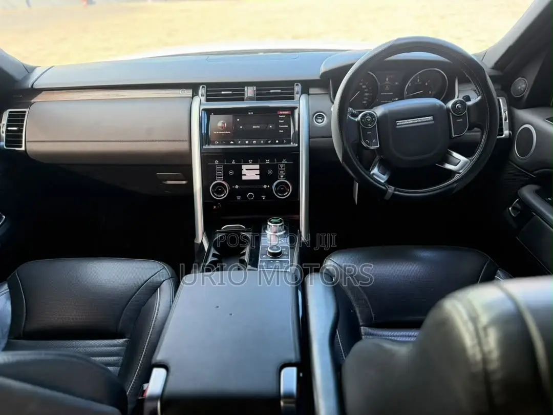 Land Rover Discovery HSE LUXURY 4x4 2018 White