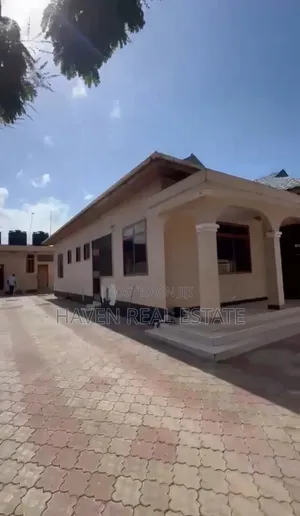 3bdrm House in Kinondoni for rent