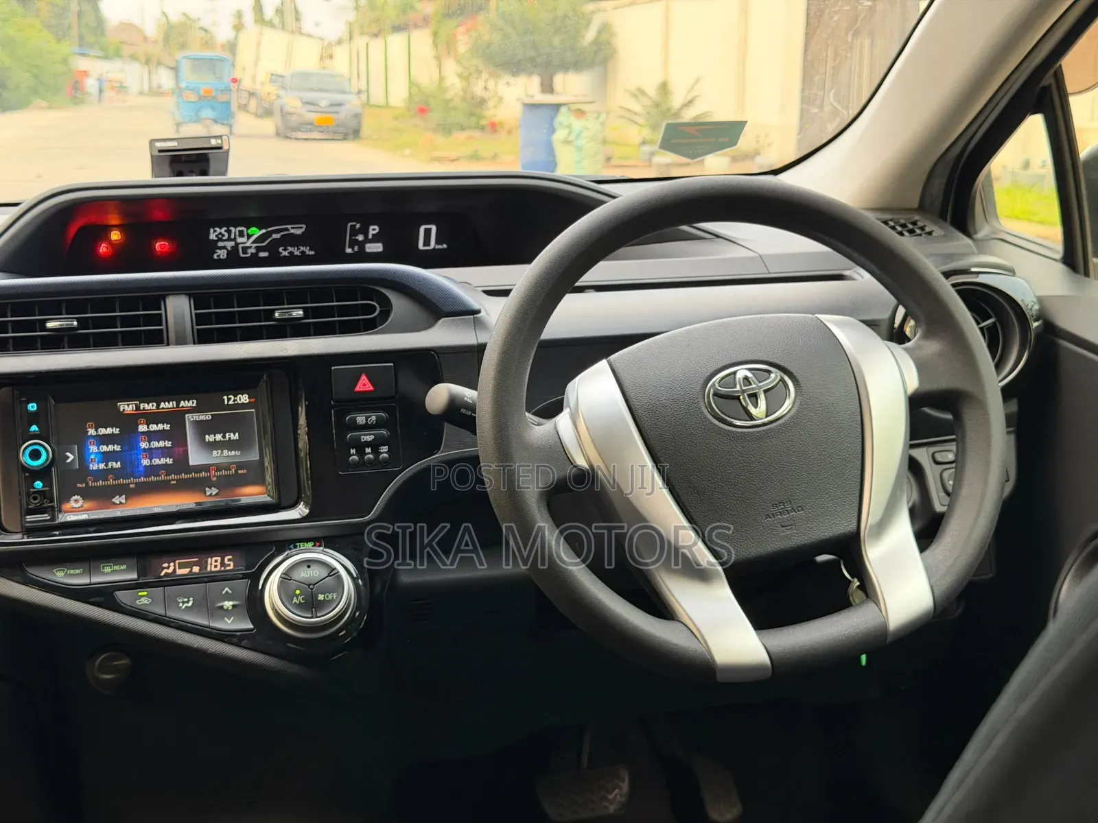Toyota Aqua 2016 White
