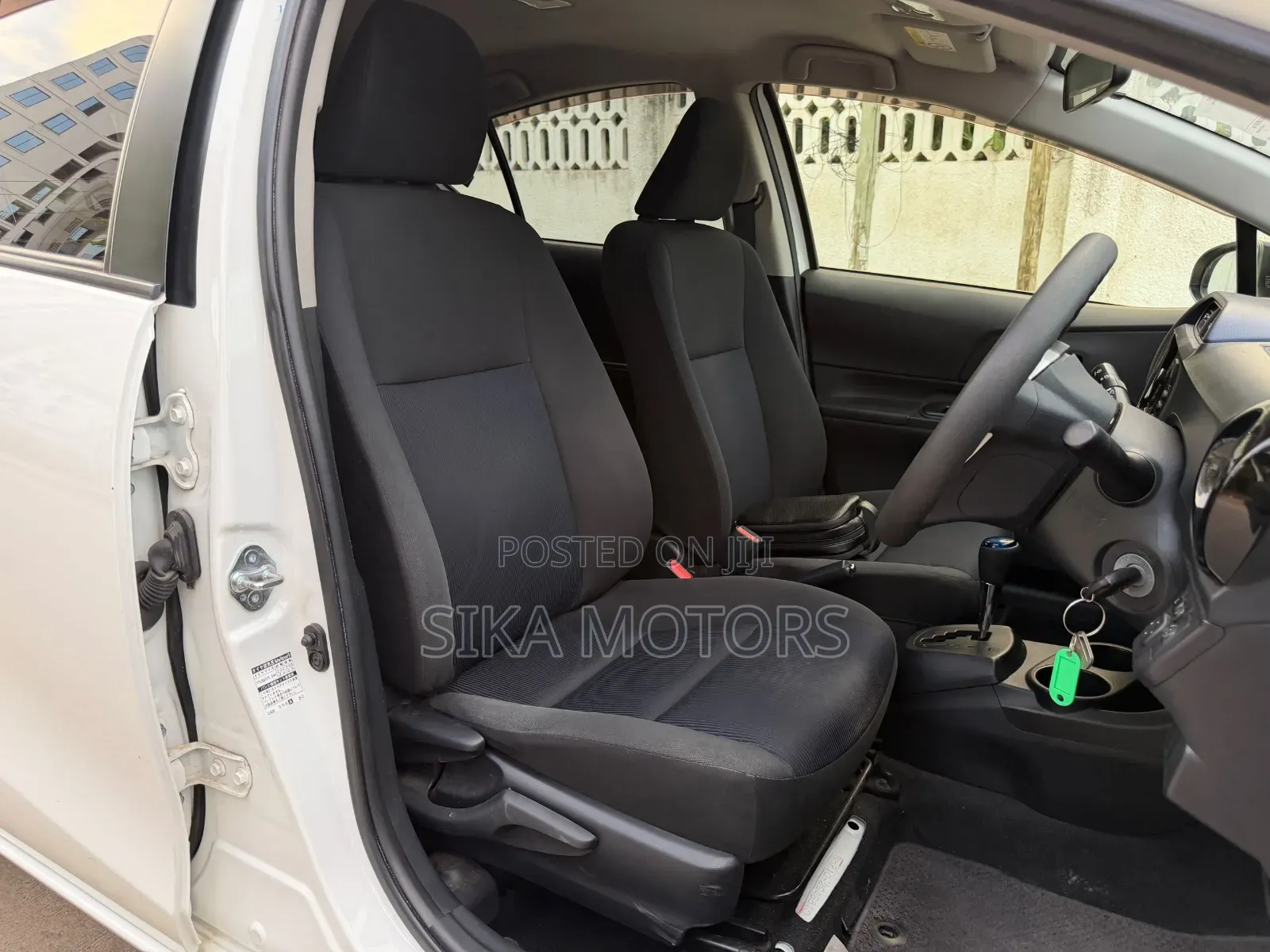 Toyota Aqua 2016 White