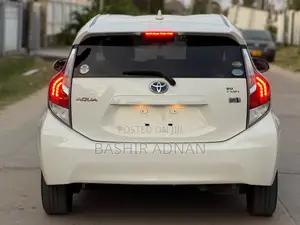 Toyota Aqua 2016 White