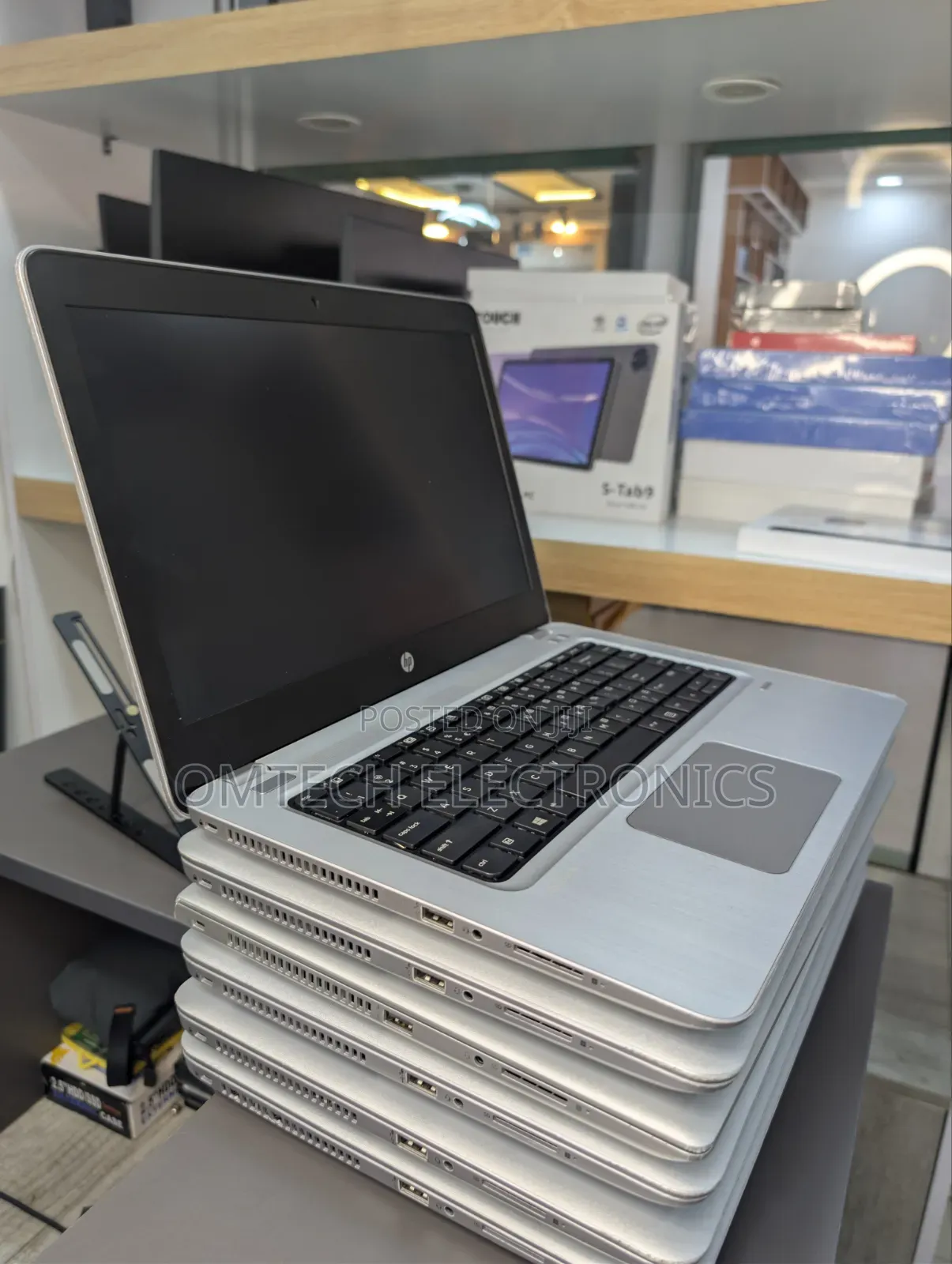 Laptop HP MT20 4GB Intel HDD+SSD 128GB